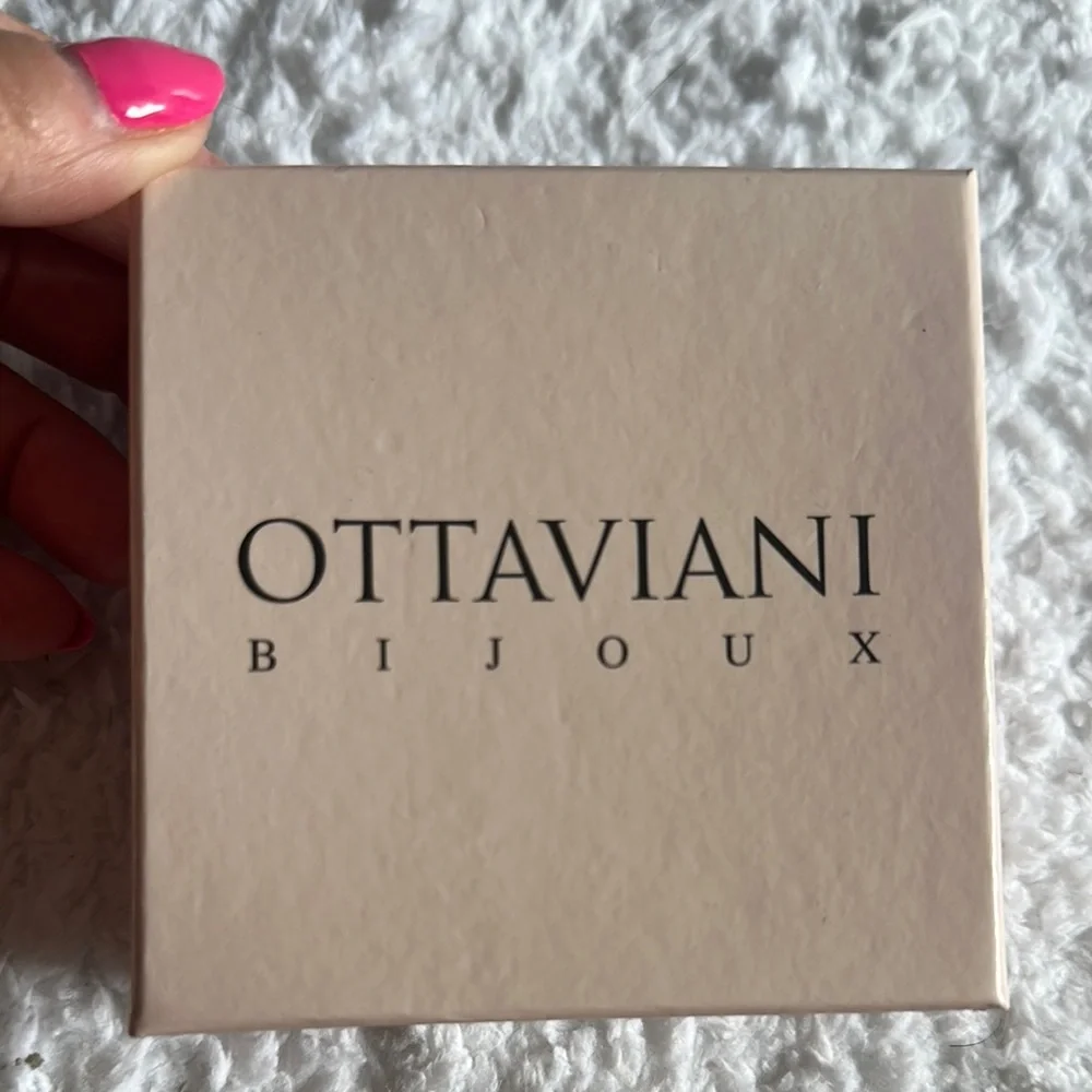 Pink and Red Chandelier Earrings with Beaded Layers - Ottaviani - Picture 4 of 4